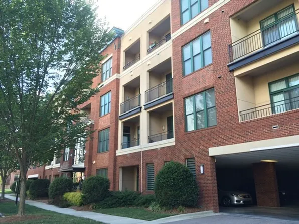 300 Finsbury St APT 207, Durham, NC 27703
