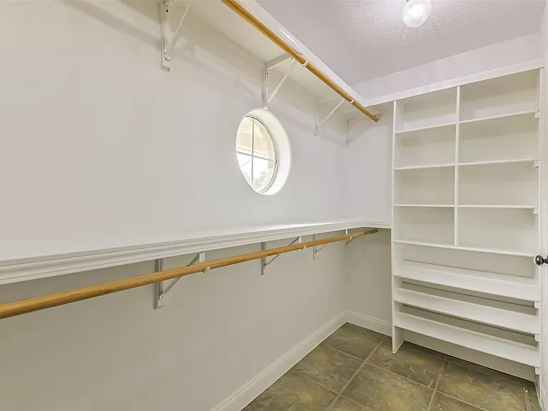 15320 Mound Rd — Photo 29