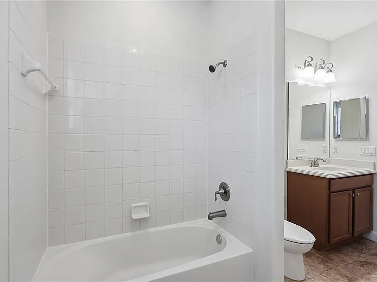 3053 Youngford St — Photo 17