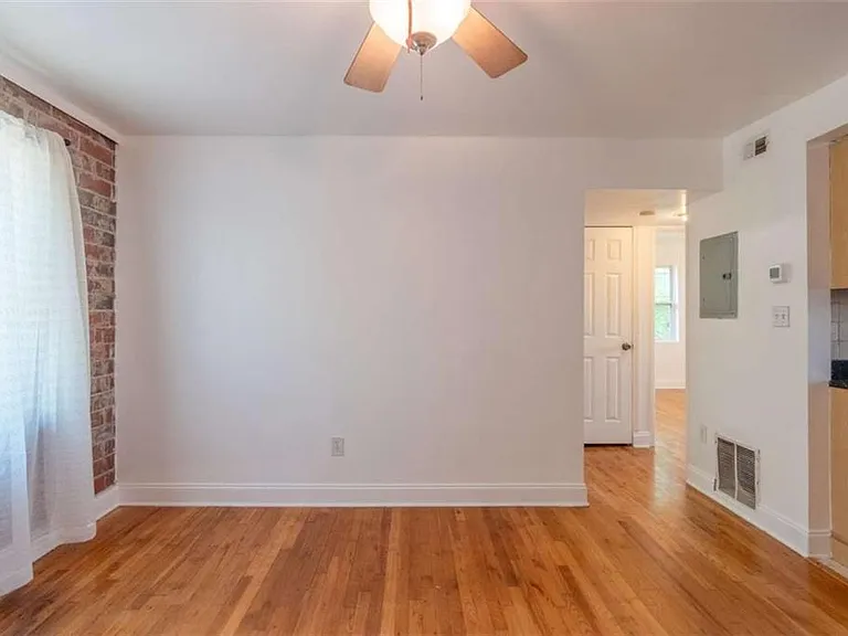 24 Daniel St SE #8 — Photo 6