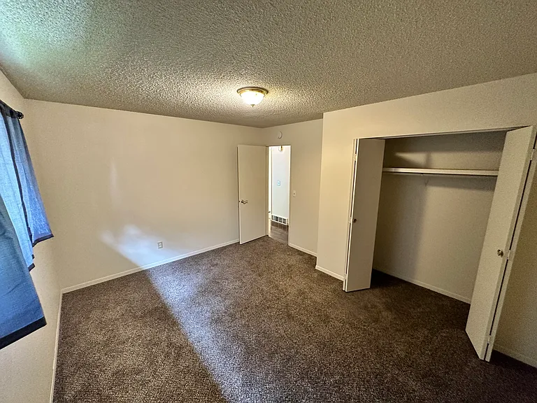231 S Juniper Ct — Photo 11
