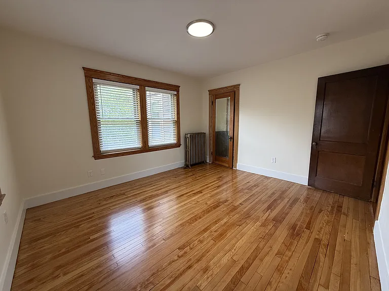 585 High St #2 — Photo 8