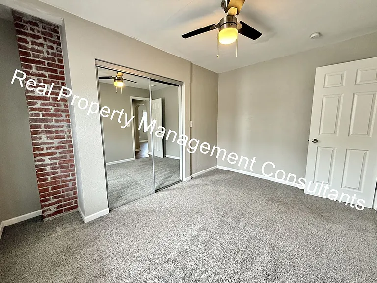 805 E 21st Ave #1S — Photo 19