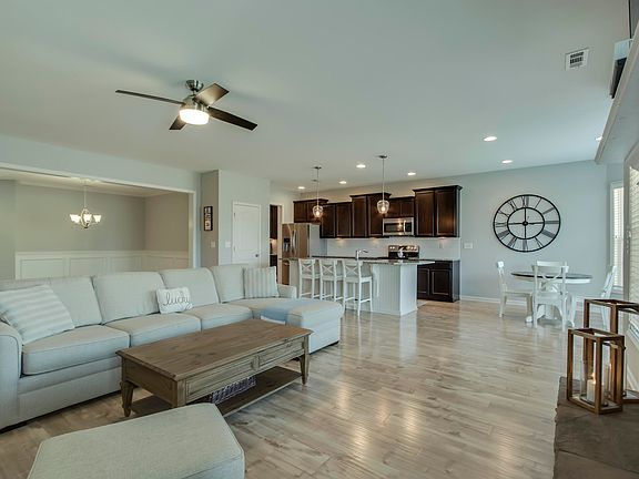 4th image of 12720 Sailpointe Ln