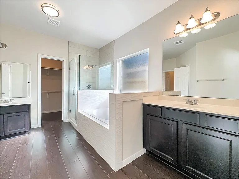 8311 Bay Oaks Dr — Photo 8
