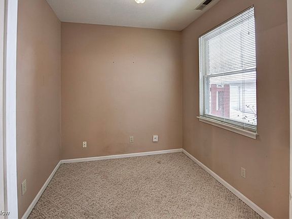 5th image of 7473 Pearl Rd #2