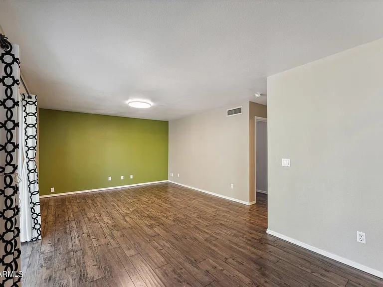 181 S Tiago Dr — Photo 9