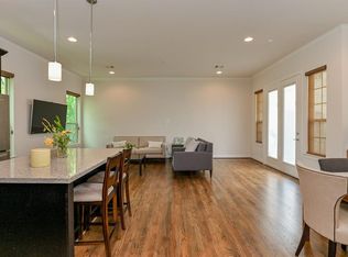 8203 Cambridge St, Houston, TX 77054