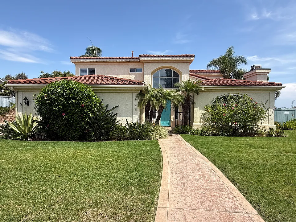 401 Hickoryhill Dr