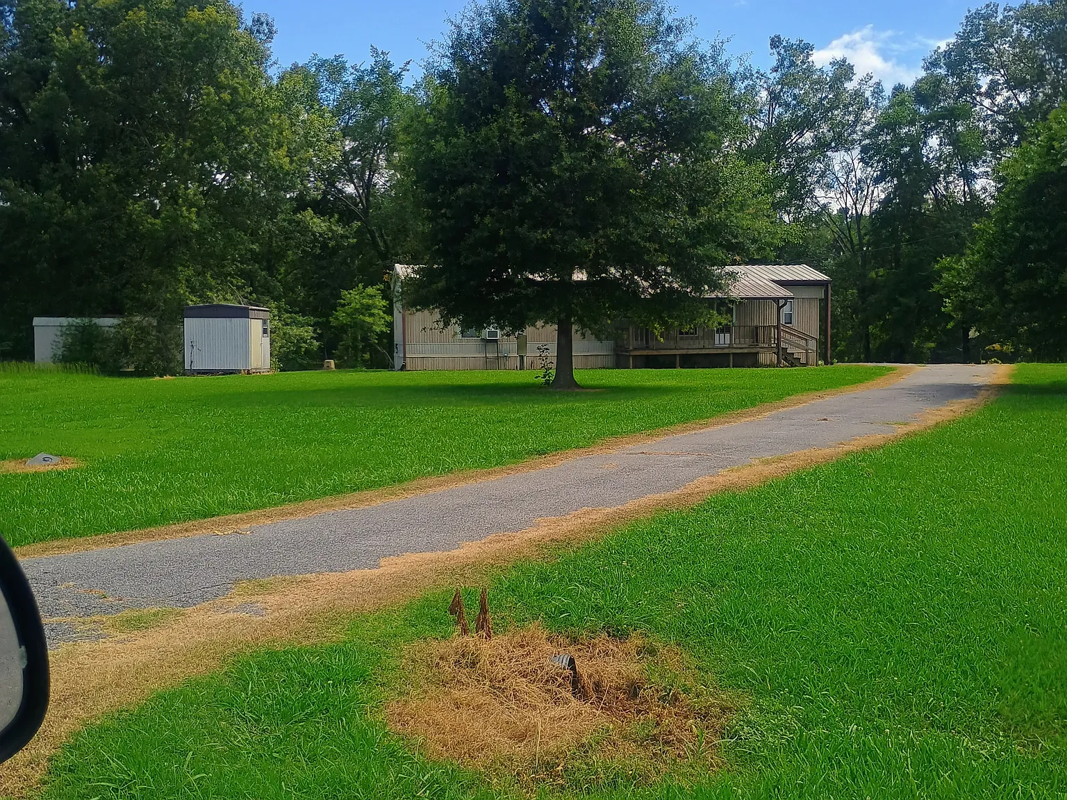 2 bed, 1000 sqft, $1,200 — Photo 2