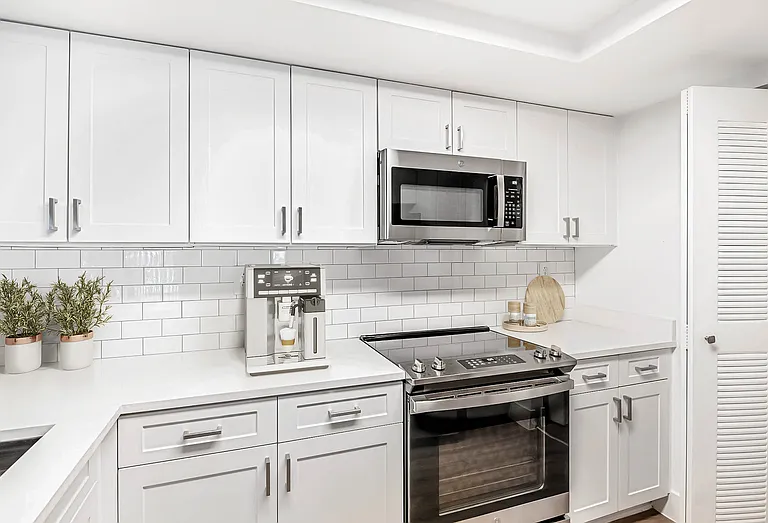 Palm Trace Landings Apartments — Photo 35