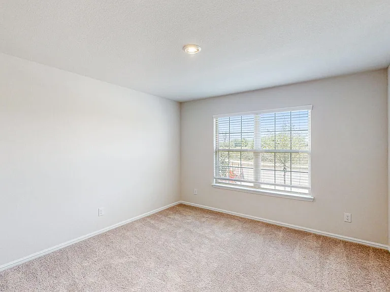 5809 Sandown Dr — Photo 3