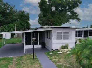 6303 New York St, Zephyrhills, FL 33542
