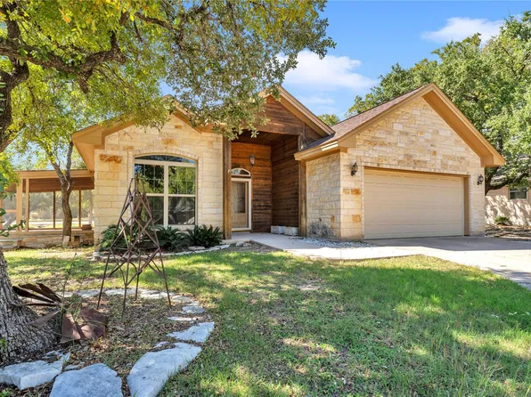 104 Vandeventer Dr, Burnet, TX 78611