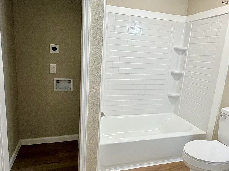 20 Sue Ln — Photo 10