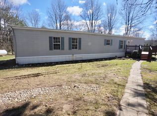 5855 Hotchkiss Rd, Lowell, MI 49331