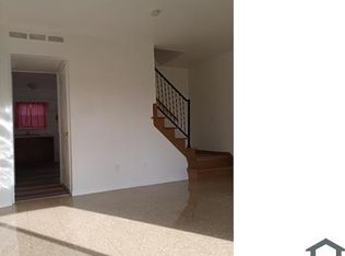 24 Poplar St APT 3, Toledo, OH 43605