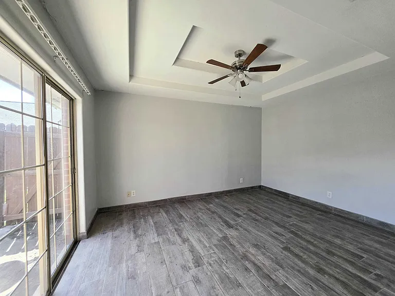 3001 Ashley Pl — Photo 6