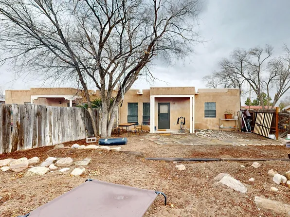 1719 Siri Dharma Ct, Santa Fe, NM 87501