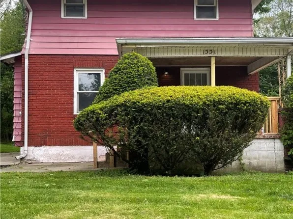 1331 Republic Ave, Youngstown, OH 44505