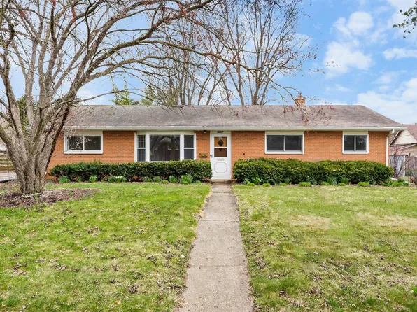1006 Saybrook Rd, Madison, WI 53711