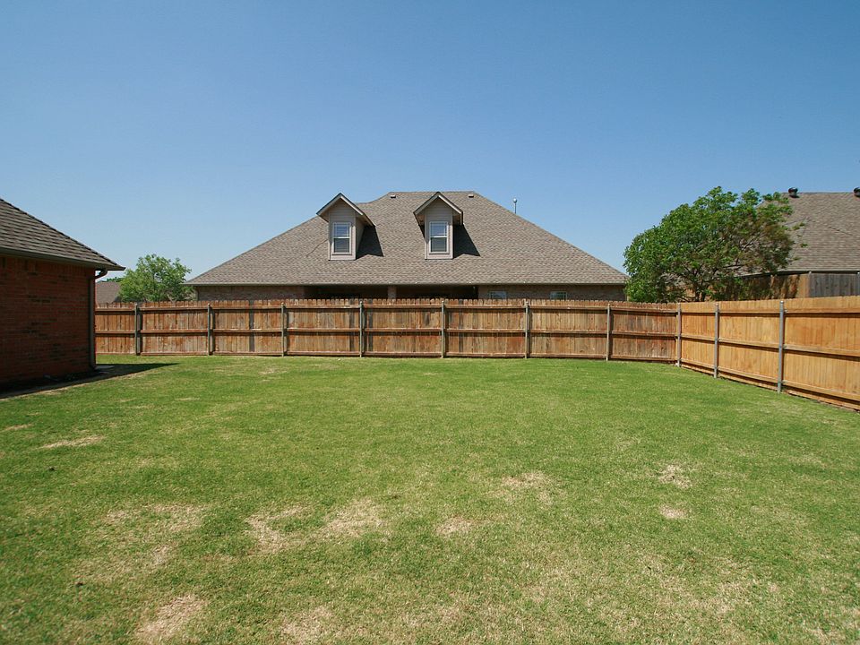 1st image of 13201 Winding Vine Ln