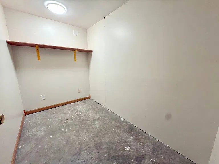 7860 Sequoia Ct — Photo 17