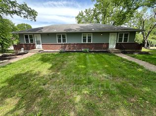 10218 W 53rd St, Shawnee, KS 66203
