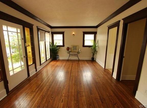 4th image of 615 Emerald St