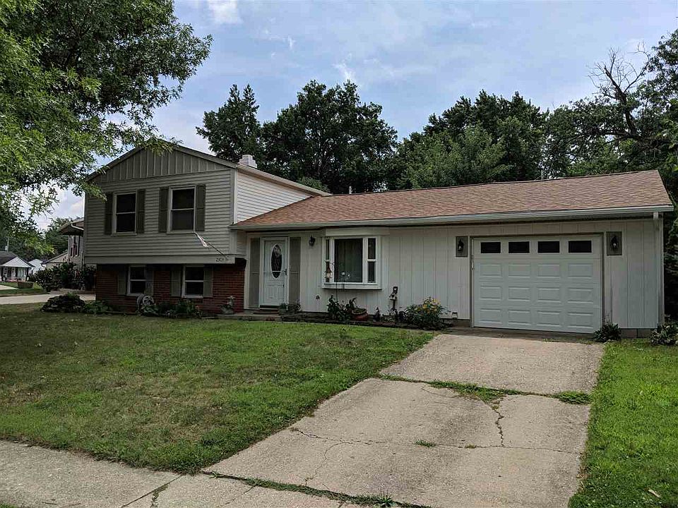 1st image of 2303 Dakota Dr