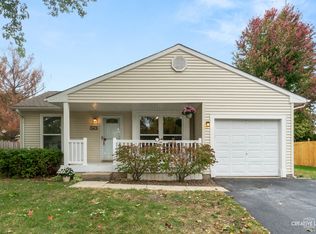 343 Danbury Dr, Naperville, IL 60565