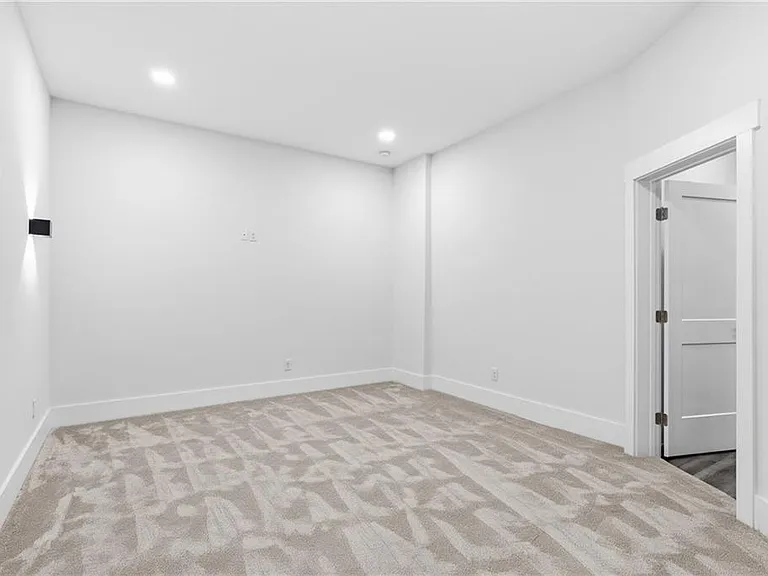 15448 Hopewell Rd — Photo 54