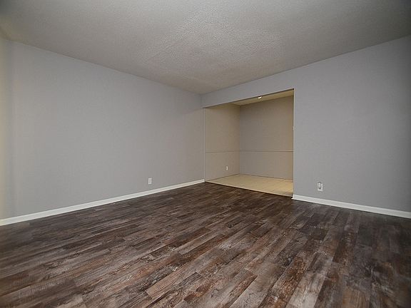 4th image of 4730 N 61st St #23