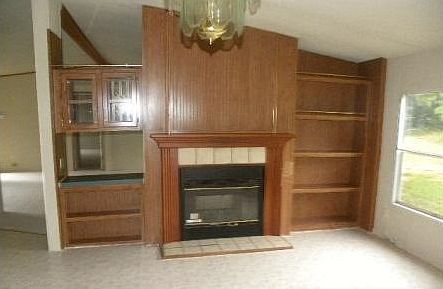 2nd image of 10233 E Franklin Rd E