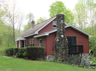 32 Turner Rd, Oxford, MA 01540