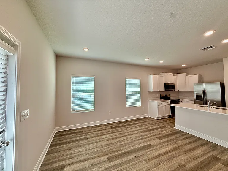 4067 Pendragon Cir — Photo 5
