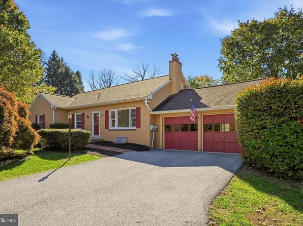 1024 Providence Rd, Newtown Square, PA 19073