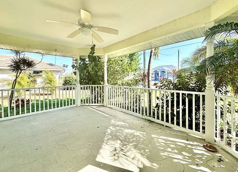 95 White Marsh Ln — Photo 36