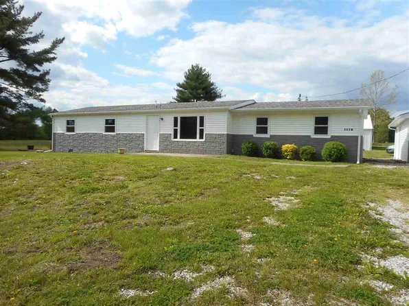 1112 E Colglazier Dr, Farmersburg, IN 47850
