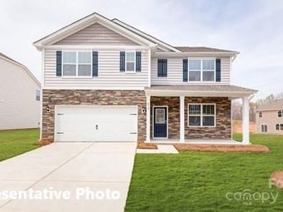 8040 Plymouth Dr, Sherrills Ford, NC, 28673