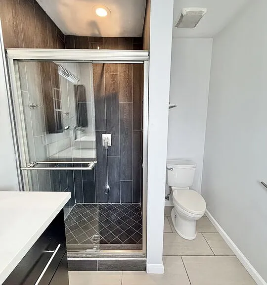 624 1/2 N Benton Way — Photo 19