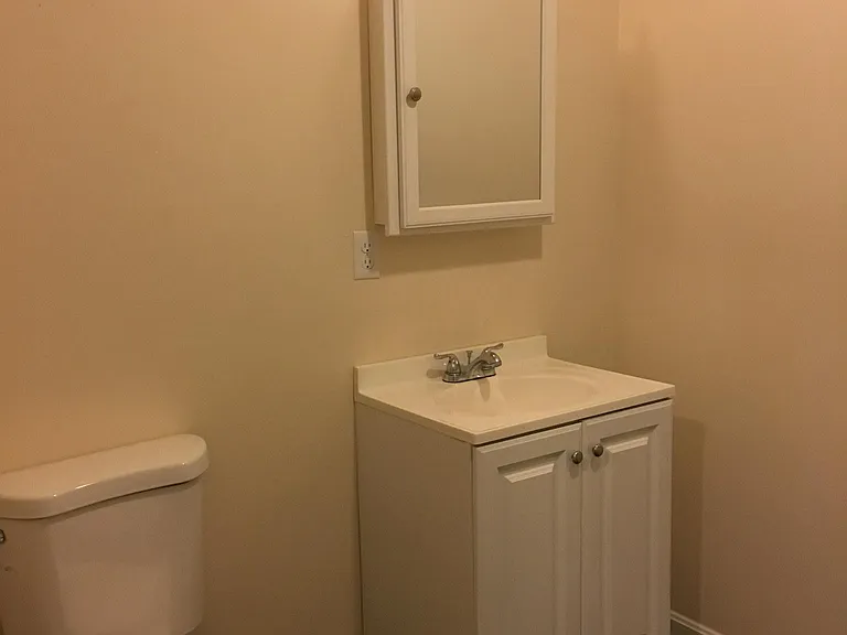 12 Main St #3 — Photo 13