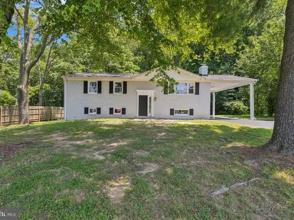 2164 Bonnie Ln, Waldorf, MD 20601