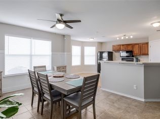 18401 Sunhaven Cv, Elgin, TX 78621