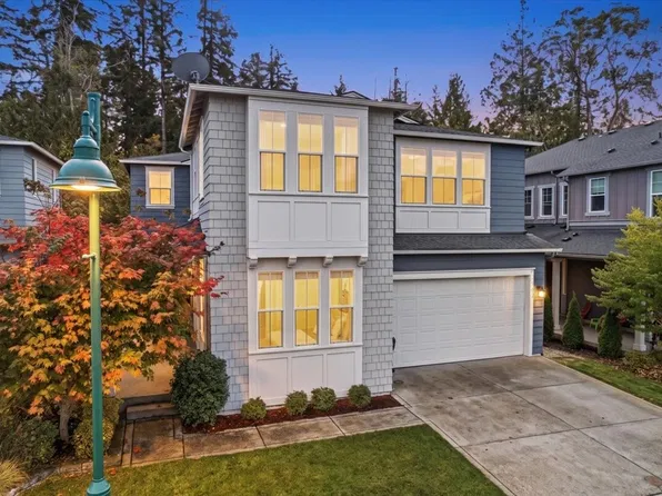 3962 Moonlight Court, Gig Harbor, WA 98332