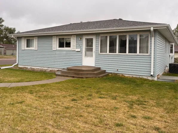 1104 W 11th St, Ogallala, NE 69153