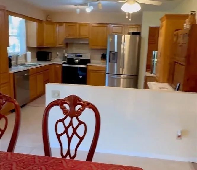 1767 Ashcroft St NW — Photo 14