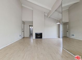 1538 11th St APT 6, Santa Monica, CA 90401