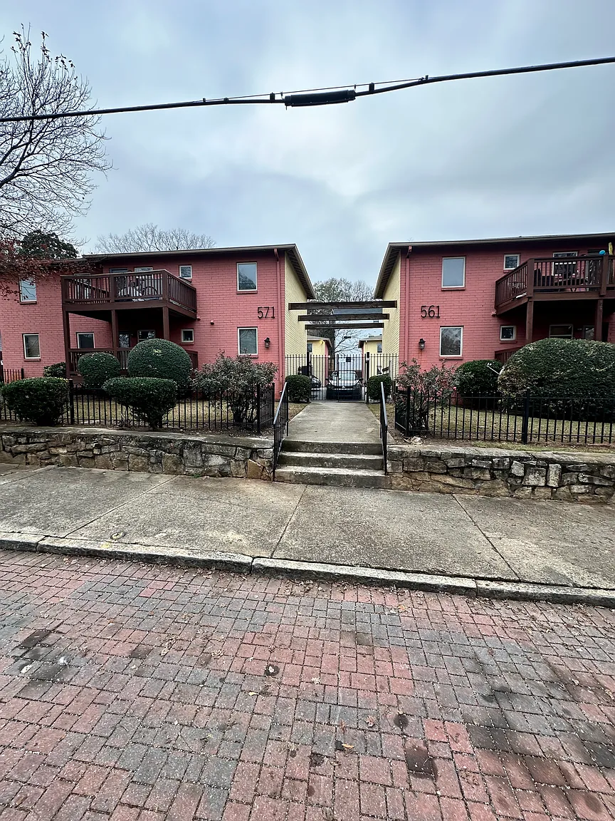 571 Formwalt St SW Unit 11 photo 1