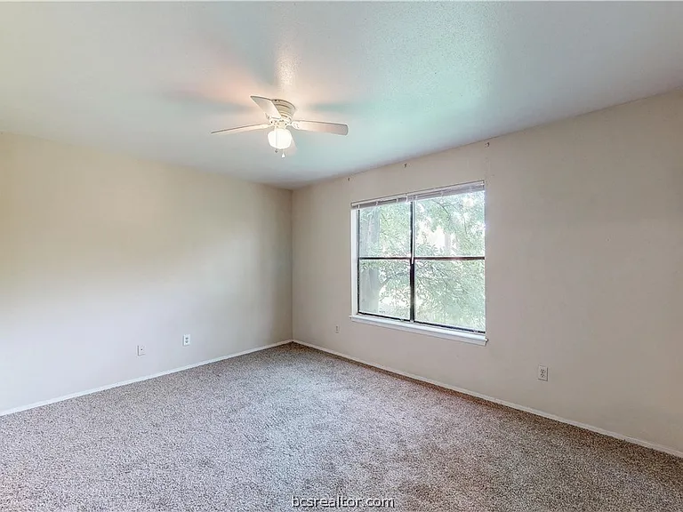 303 Manuel Dr #C — Photo 21